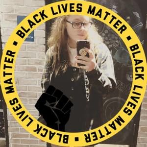 Meet your Posher, Bailey